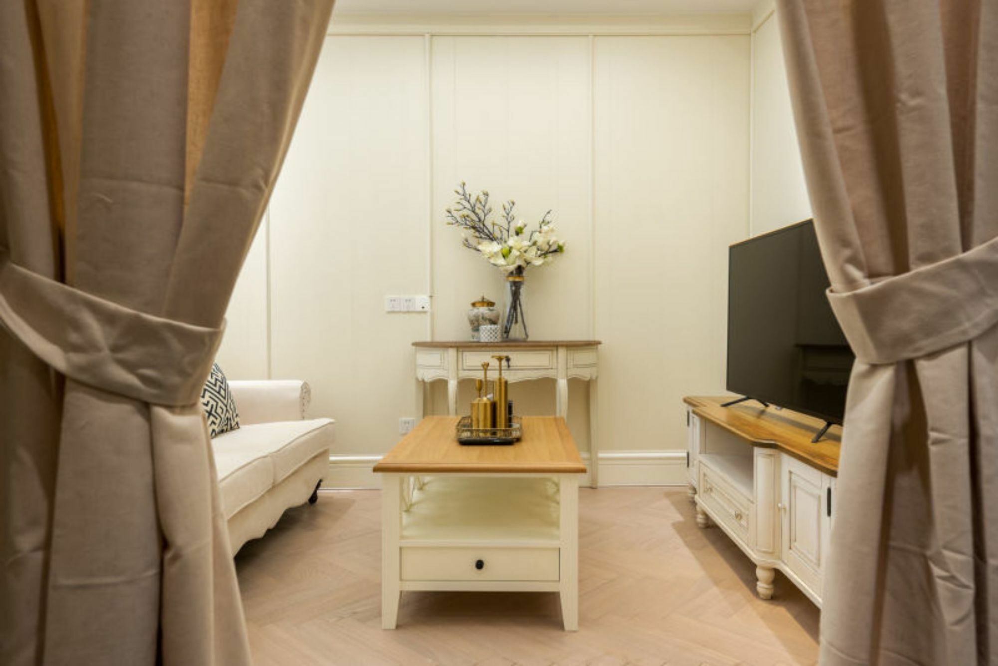 Hidden Residence- No.1 On The Bund Apartment